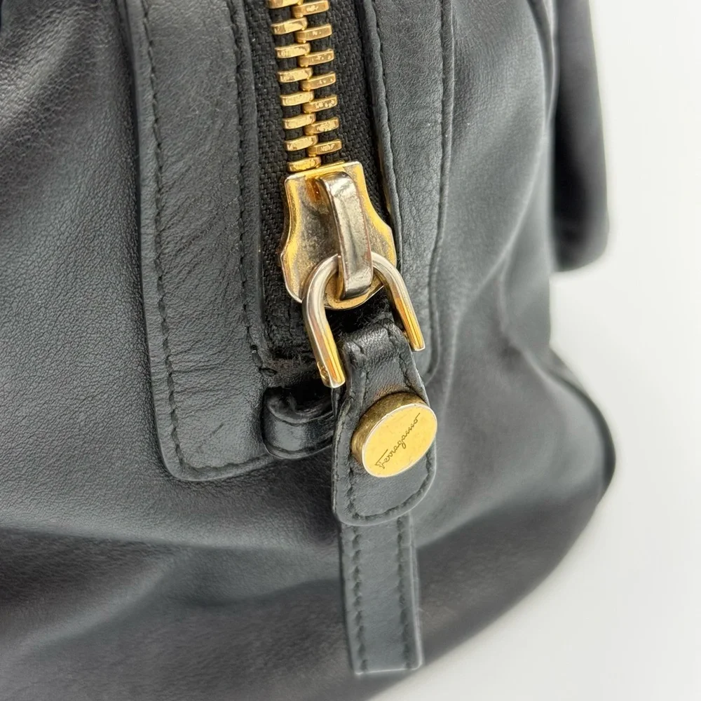 Salvatore Ferragamo Gancini Black Leather Shoulder Bag - Picture 6 of 14